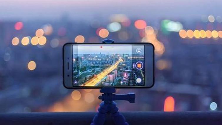 【最智慧商学院】薇娅们一年究竟能挣多少钱？圈内人揭秘主播收入潜规则