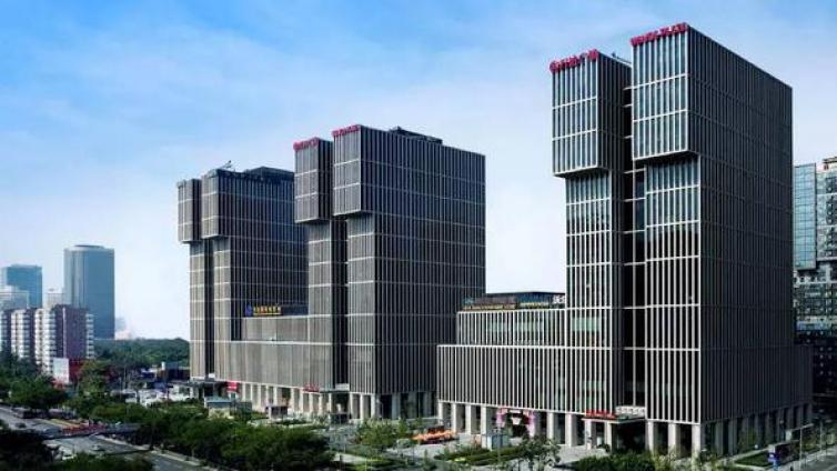 【最智慧商学院】王健林卖掉美国五星级酒店项目！万达清空所有海外地产项目 回笼资金去杠杆